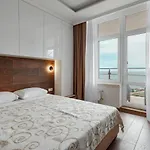 Apartment Arkadia With Terrace And Sea View Odesa