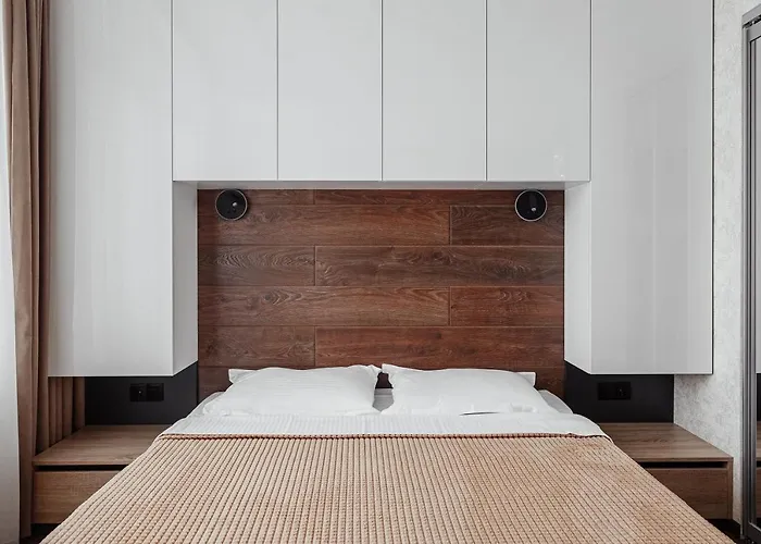 Arkadia With Terrace And Sea View *